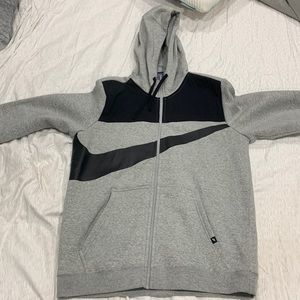 Authentic NIKE Hoodie Zip Up